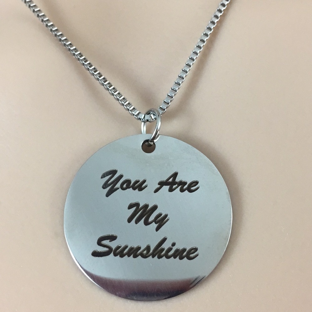 💝 “YOU ARE MY SUNSHINE” NECKLACE